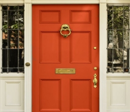 Tổng hợp những màu sơn cửa gỗ đẹp nhất cho ngôi nhà của bạn