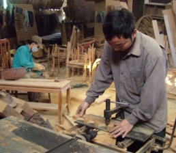 Thuê thợ mộc đóng mới đồ gỗ uy tín, giá rẻ, chất lượng